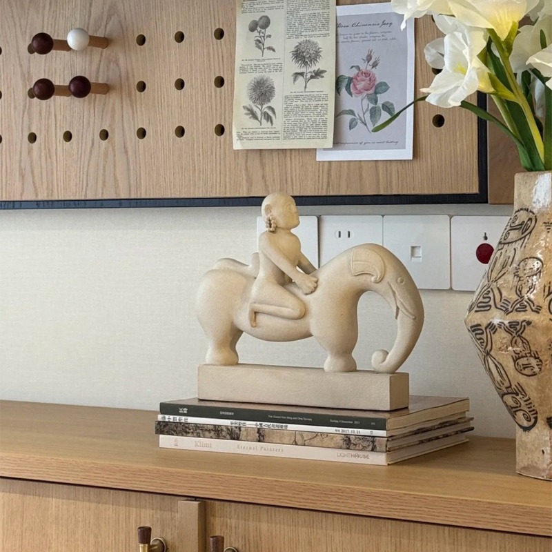 Art Craft Elephant - Kreative Abstrakte Skulptur: Figur auf Elefantenreiten