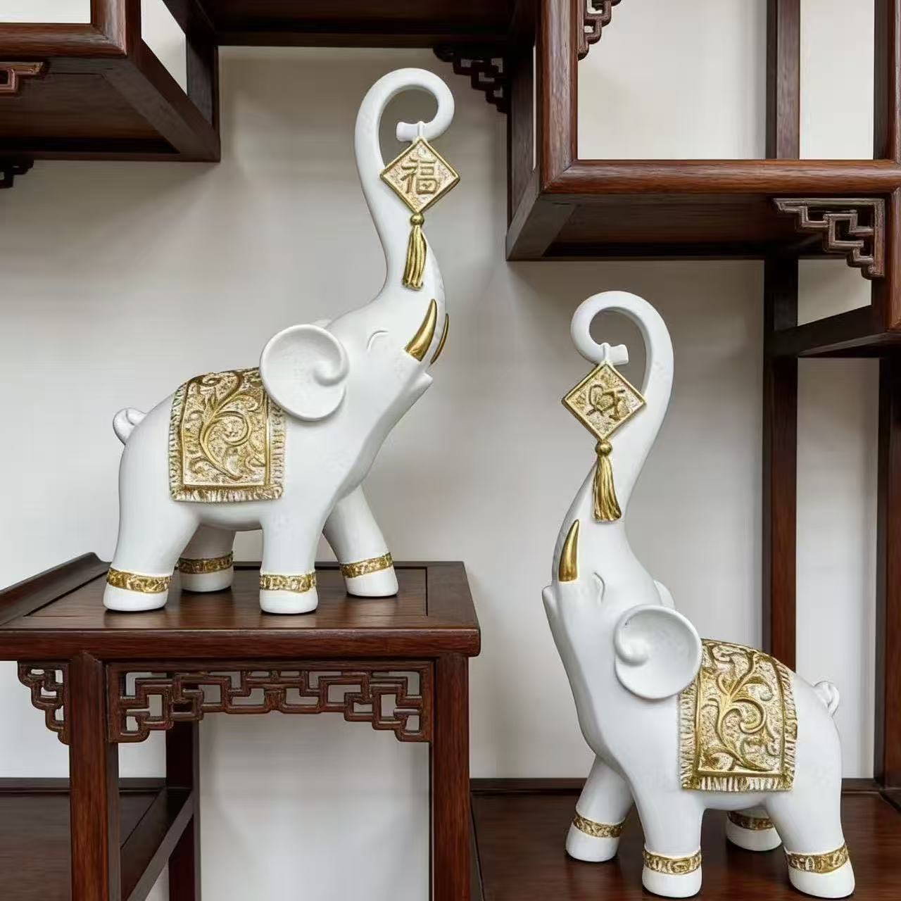 Art Craft Elephant - Ein Paar Glücksbringende Elefantenrüssel-Figuren im Chinesischen